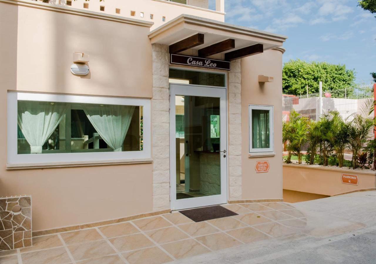 Casa Leo Aparthotel Playa del Carmen Exterior photo